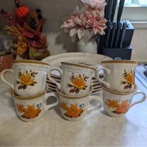 Floral Stoneware Mug Set - Cream and Orange